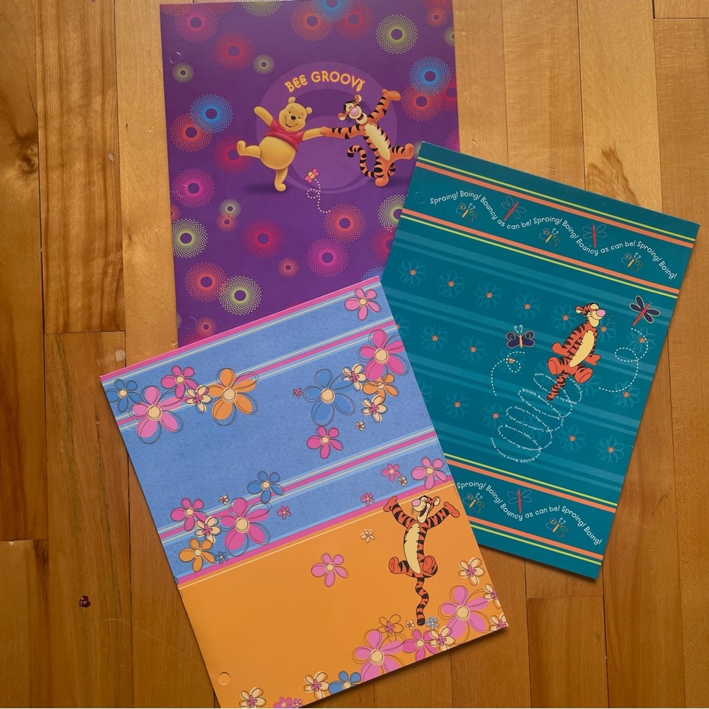 3 x NEW Disney Winnie the Pooh Unpunched Two Pocket Folders School Supplies